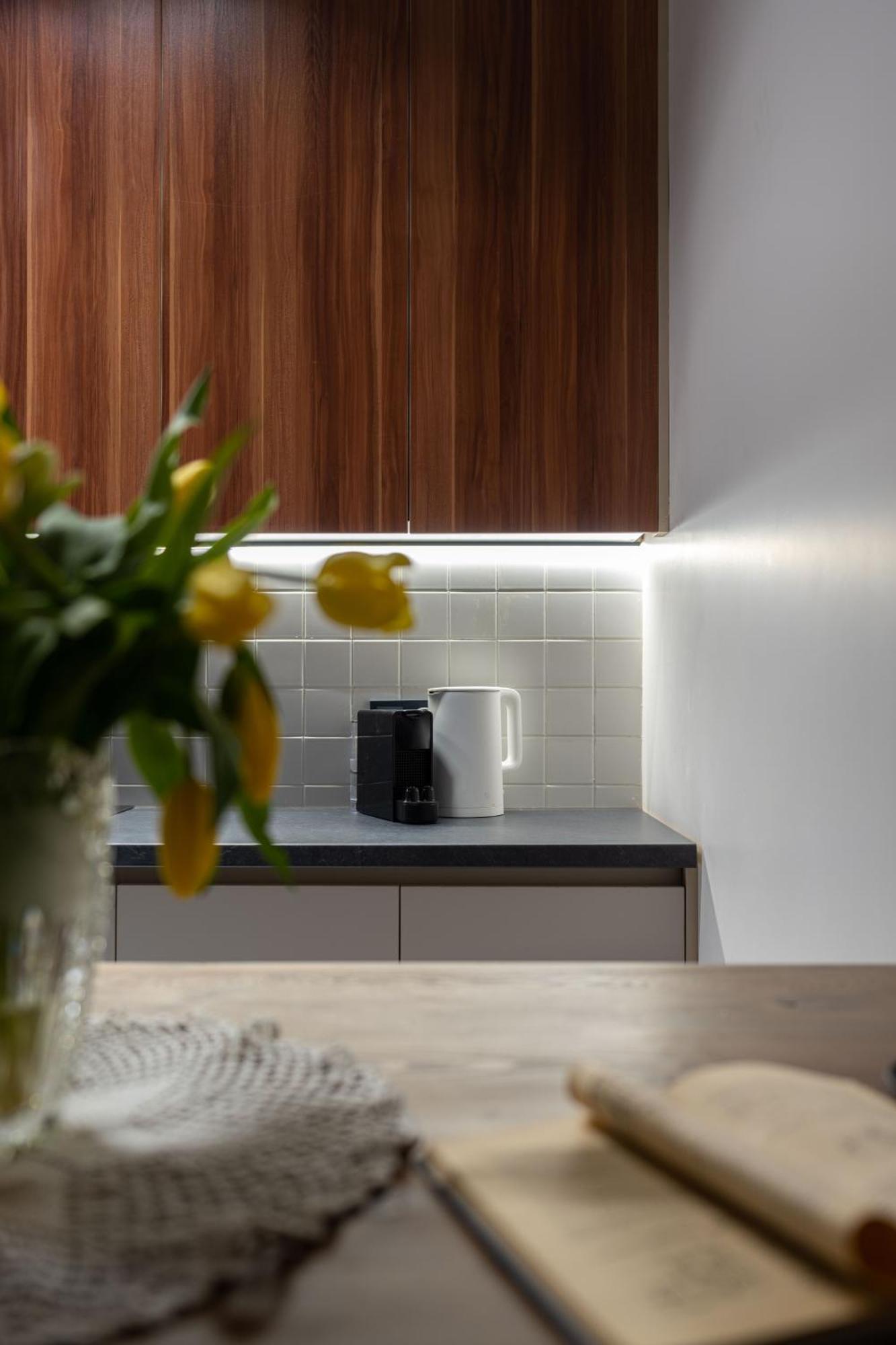 Oybek Nrg 48 I Stylish & Modern Apartment ทาชเคนต์ ภายนอก รูปภาพ